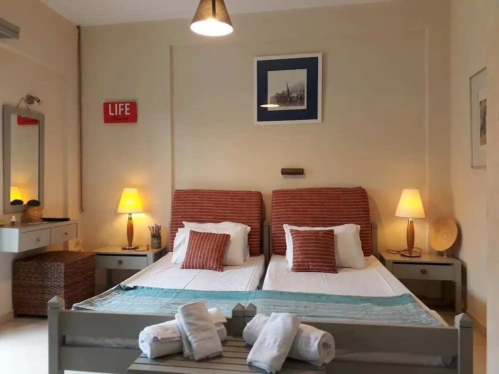 Harbour Inn Corfu