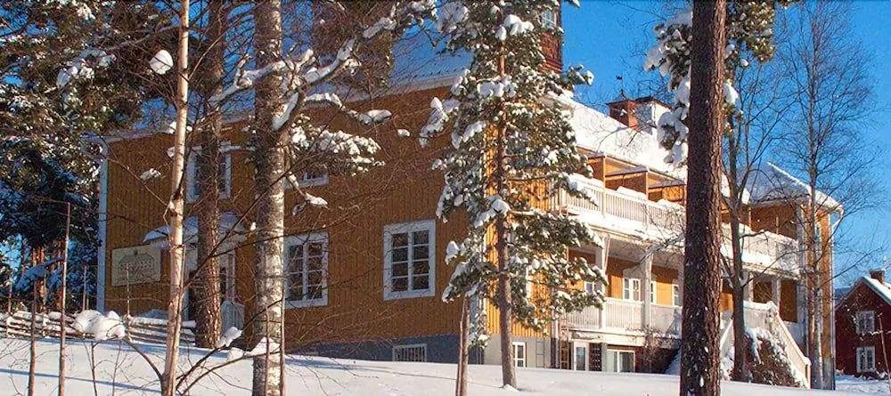 Insjöns Hotell