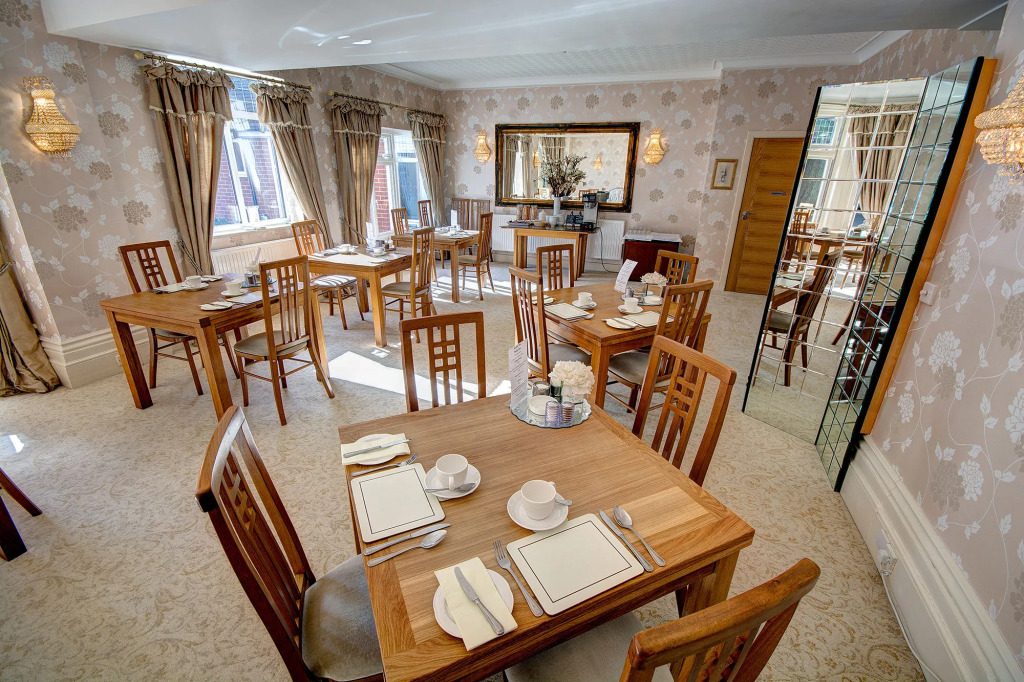 Grovefield Manor