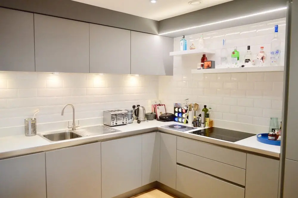 Modern 1 Bedroom Apartment off Leith Walk