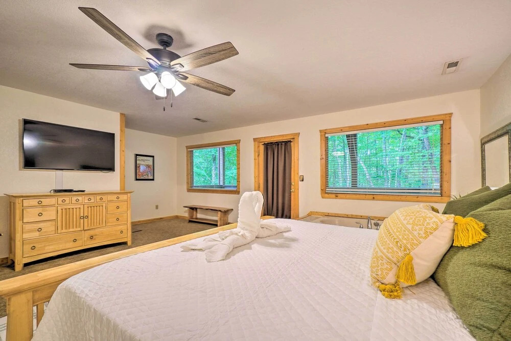 'mountain Dream Cabin' w/ Deck, 7 Mi to Gatlinburg