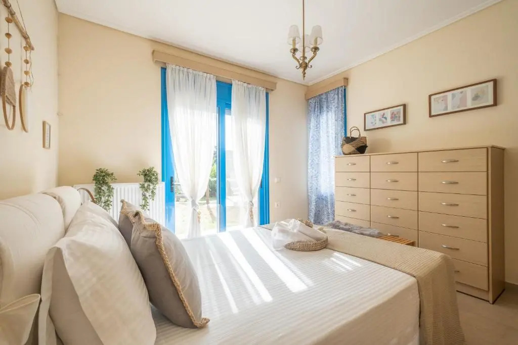 Saint Minas Suite Home