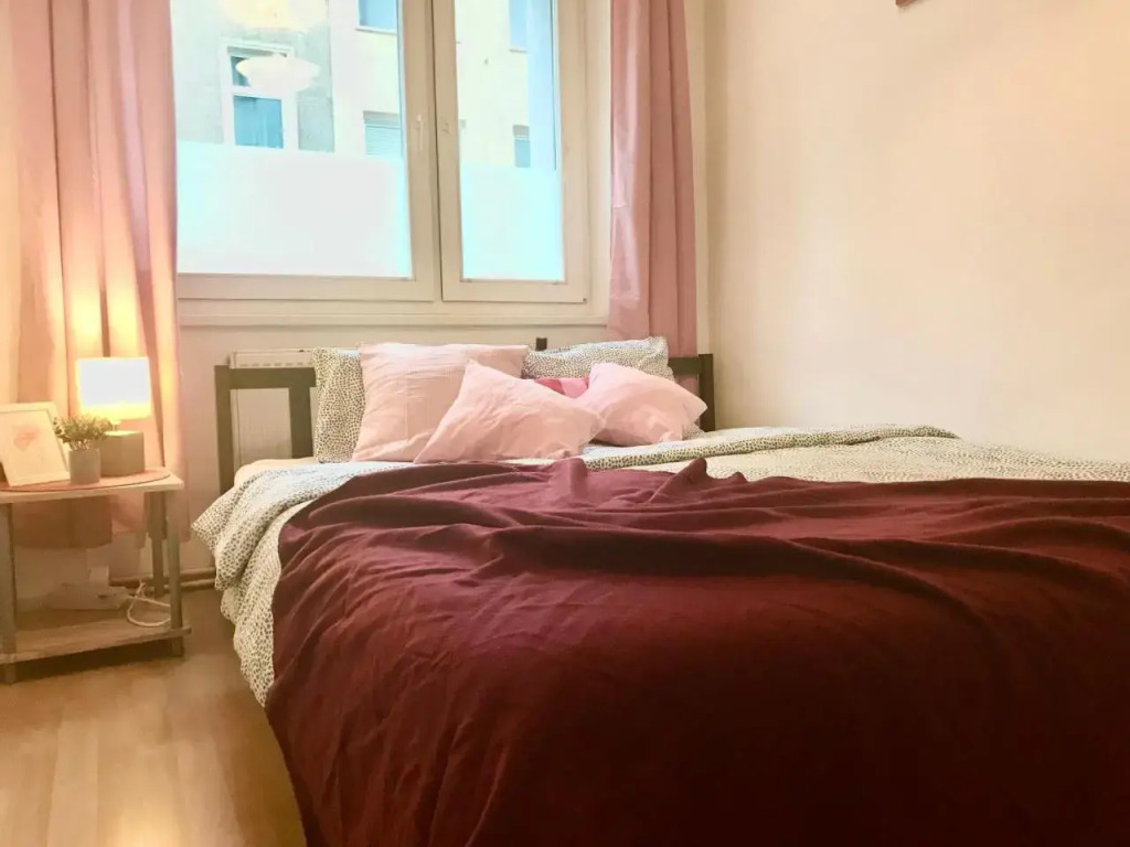 Nr.1 Perfect 3 bedrooms Near To Main Train Station