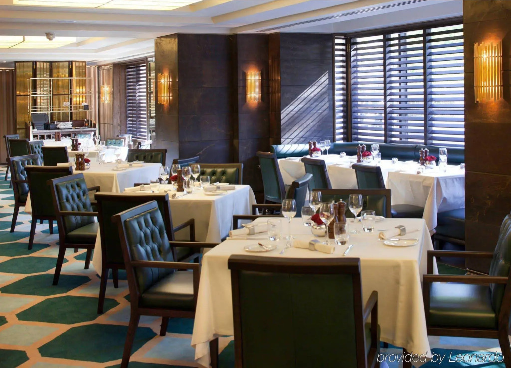 Jumeirah Carlton Tower London