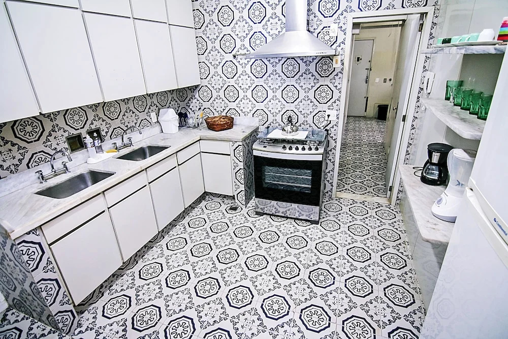 Rio Spot Apartment Q006