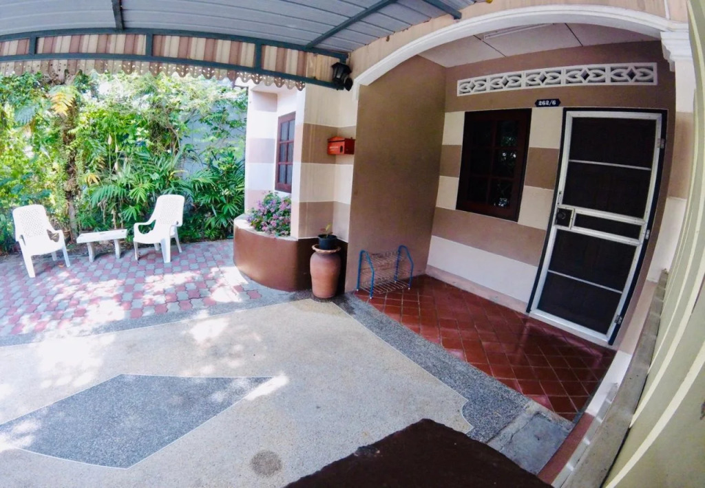 Aree Guesthouse5