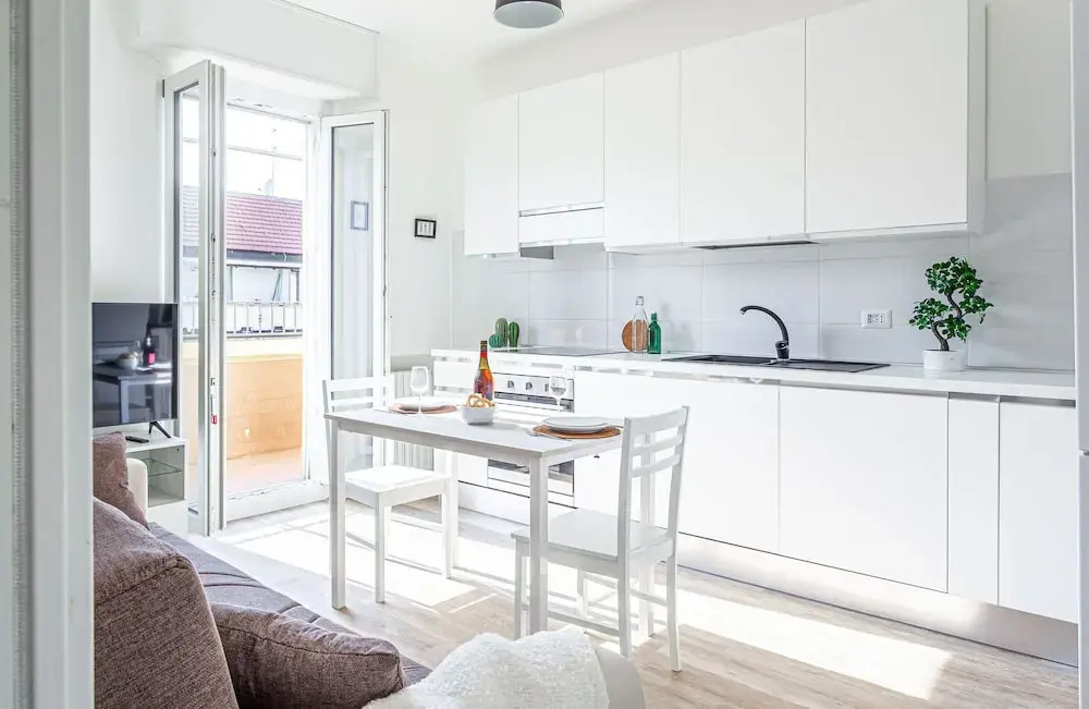 JOIVY Sublime Flat W/Balcony