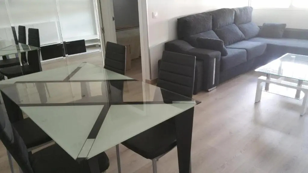 Apartamentos La Vaguada Suites