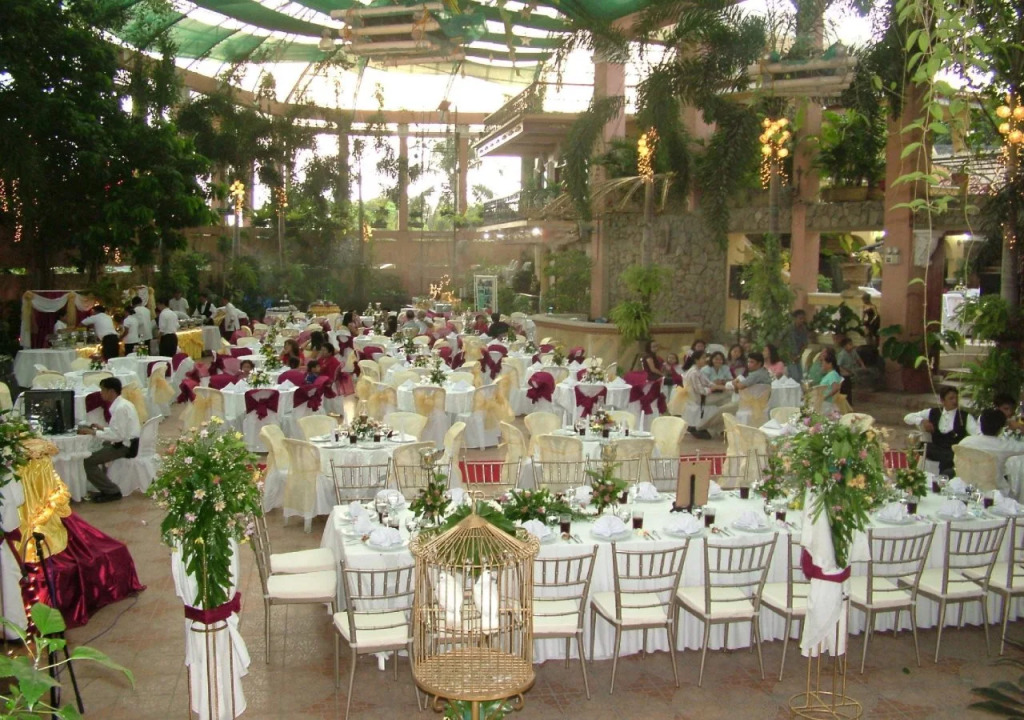 Alessandra Garden