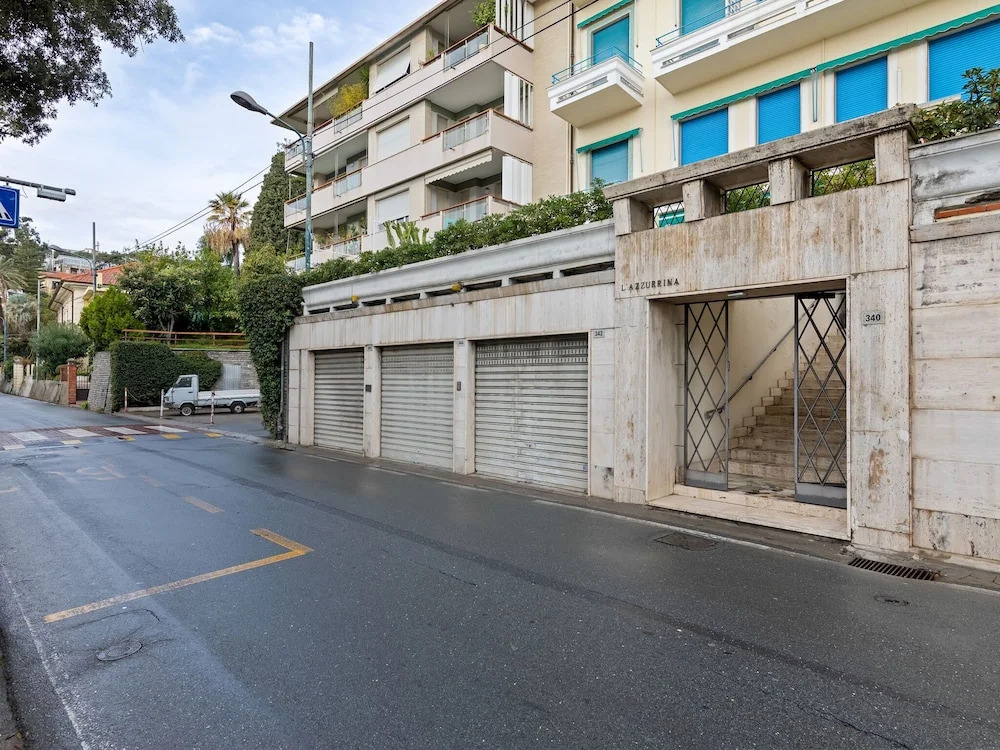 Central Holiday Home in Sanremo With Balcony