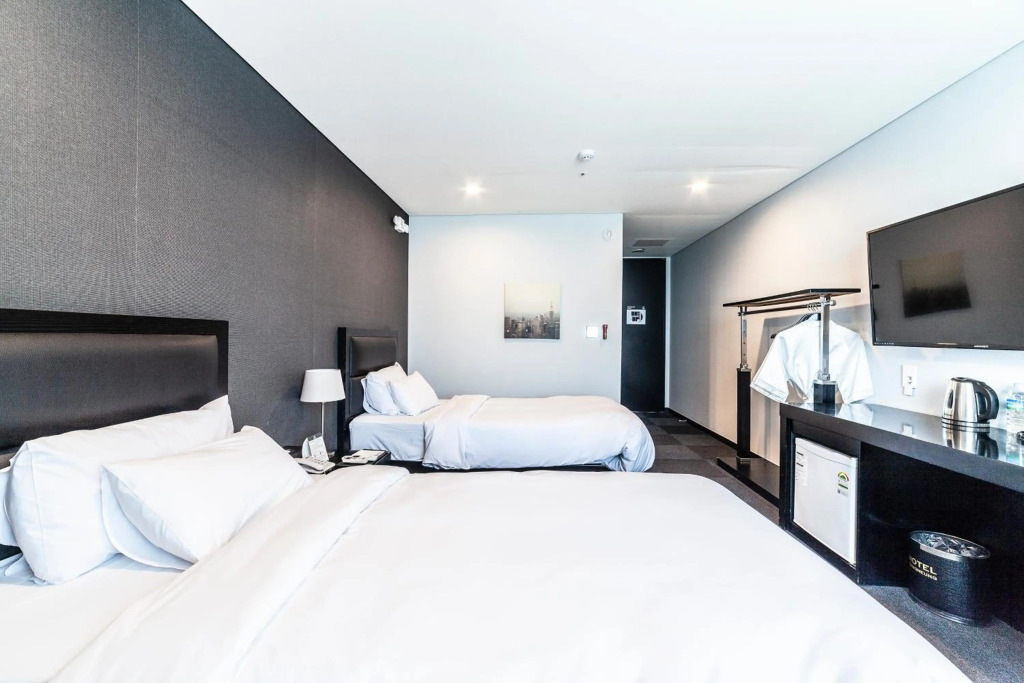 Gangneung Tourist Hotel