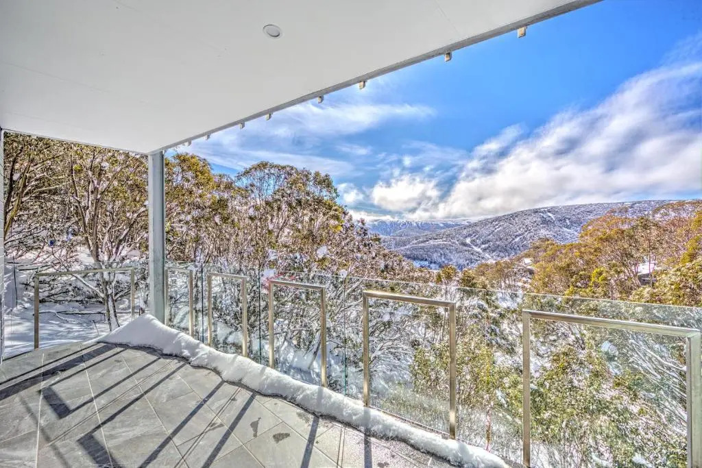 Snow Ski Apartments 22