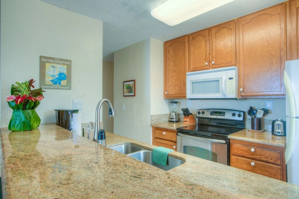 Kona Reef F11 - 1 Br Condo