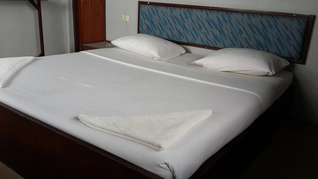 Win Hotel
