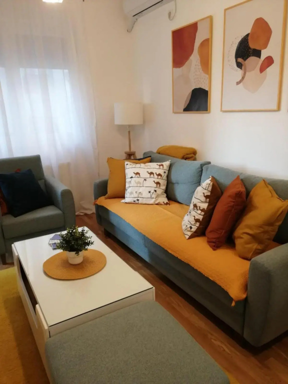 Center Sunrise Apartment