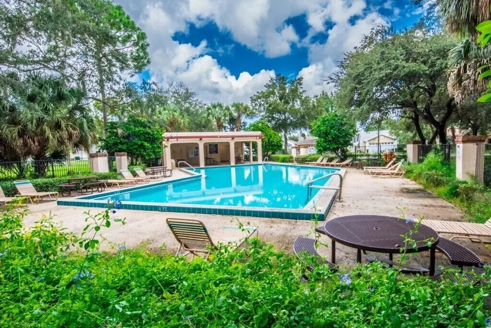 Luxury 4 Bed Villa With Private Pool & Spa 4 Bedroom Home