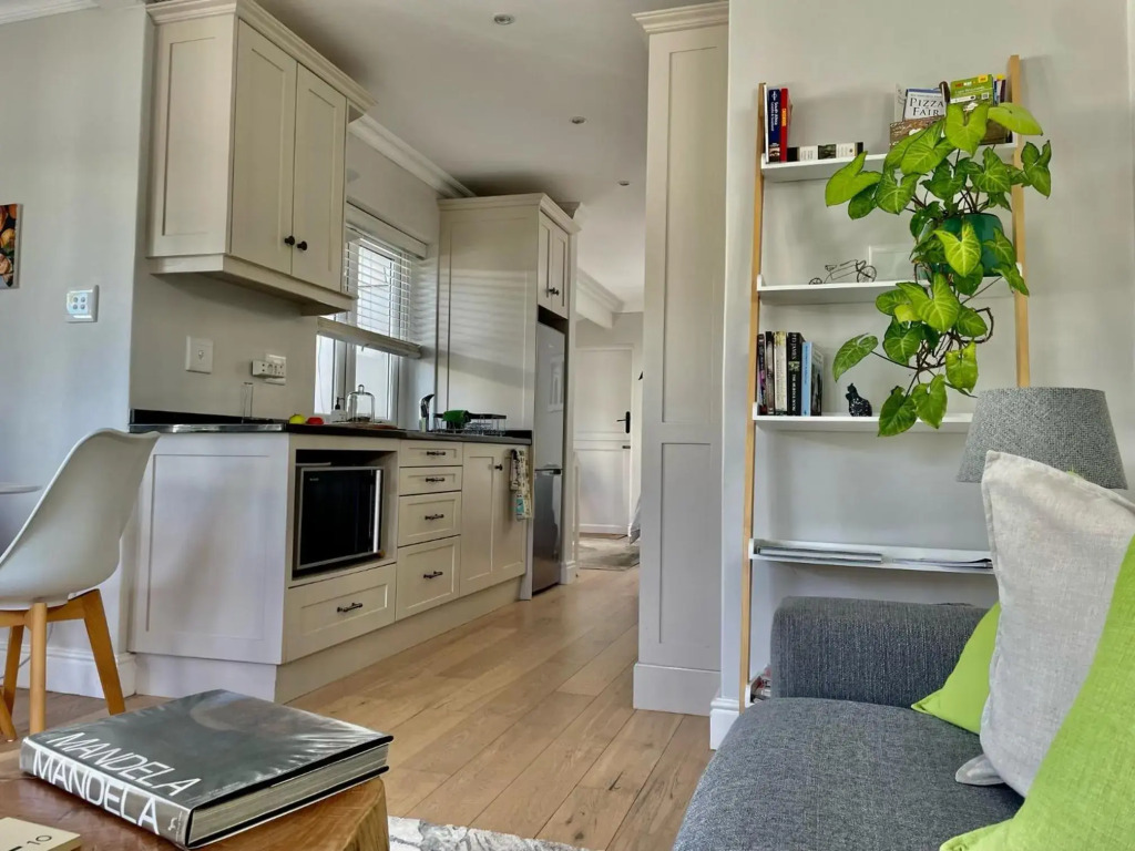 Fig Tree Cottage - Leafy Constantia Cottages