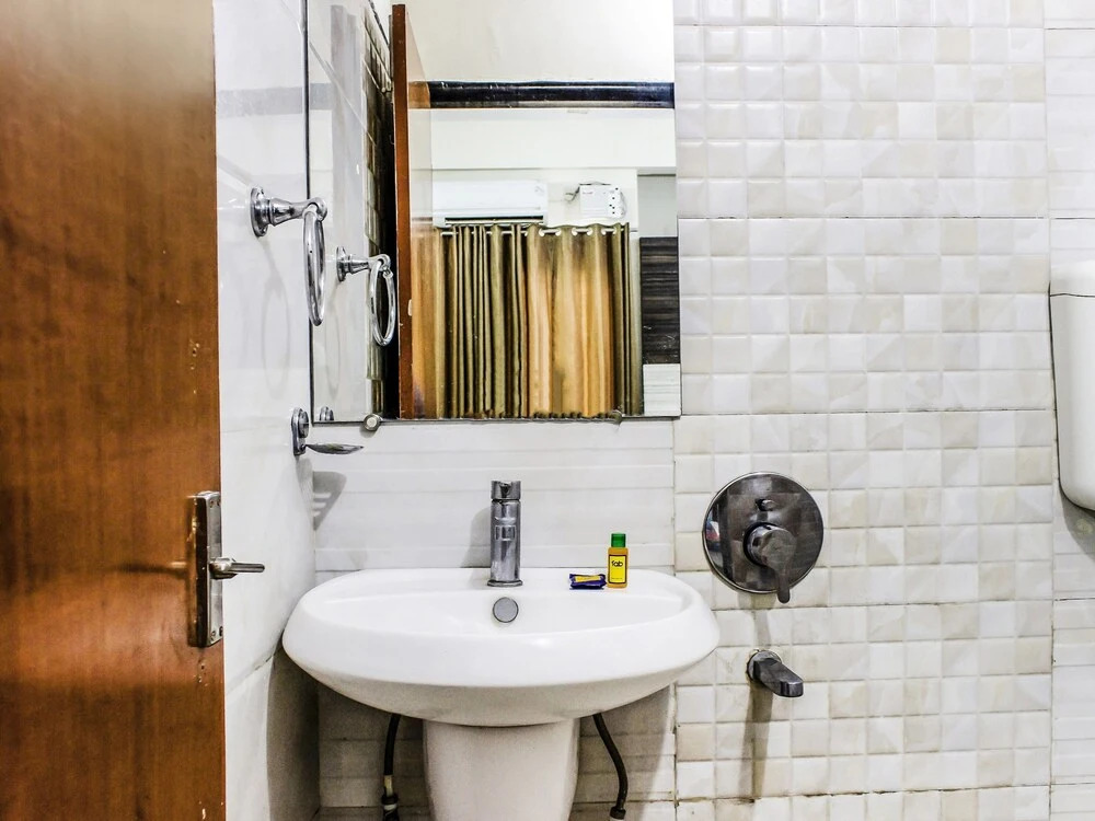 FabHotel Smriti Star Service Apartments