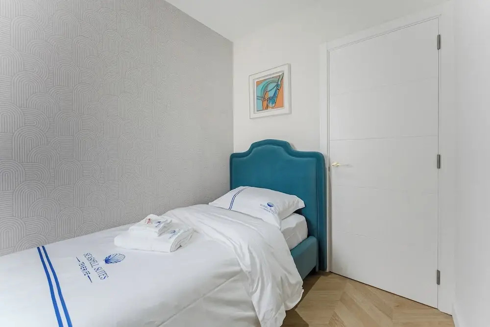 SeaShell Suites