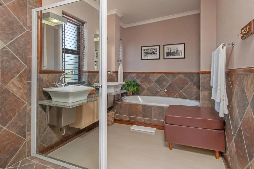 Whale Away Guest House