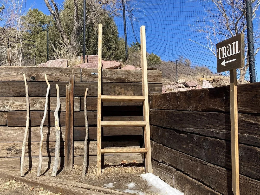 Kid Friendly Hot Tub-hike From Backyard Near Uccs, Colorado Springs