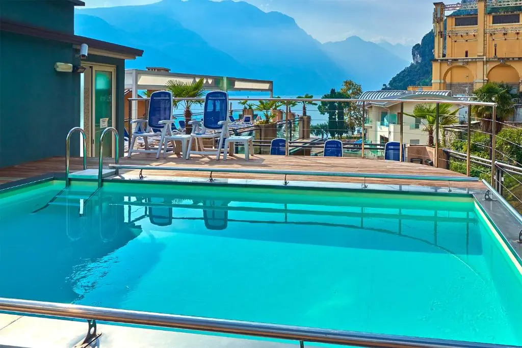Hotel Europa - Skypool & Panorama
