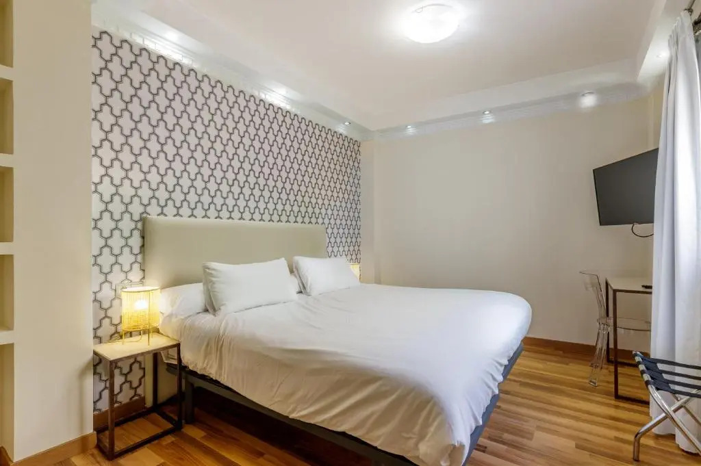 H-A Hotel Trebol