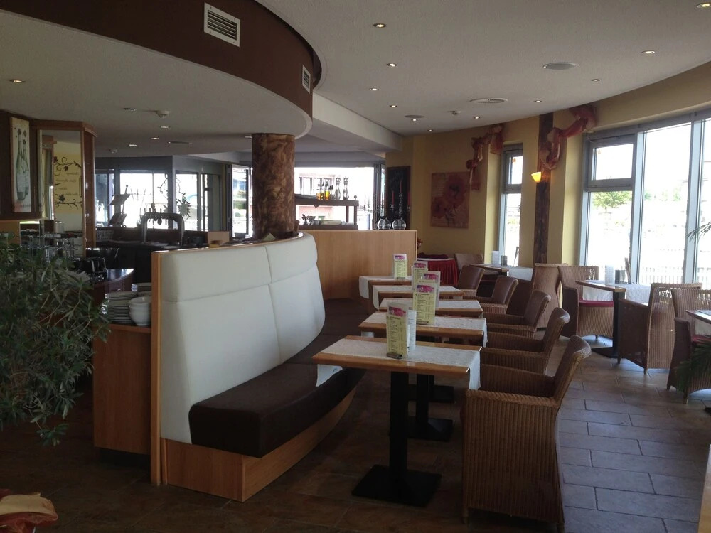 Hotel Benserhof Garni am Hafen