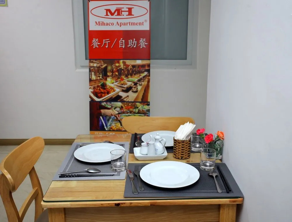 Mihaco Apartments and Hotel