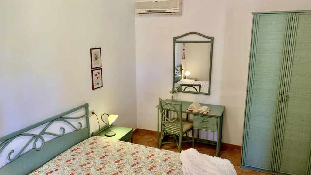Residence with pool. Three rooms apt. for 5/6 people.-SERAMATTINO D