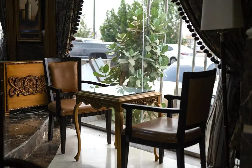 Quiet Rooms 8 Serviced Apartments