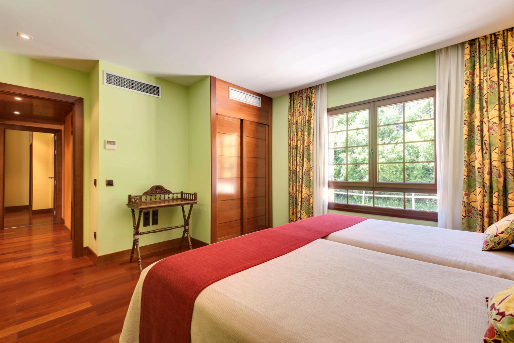 Hotel & Spa Monasterio de Boltaña