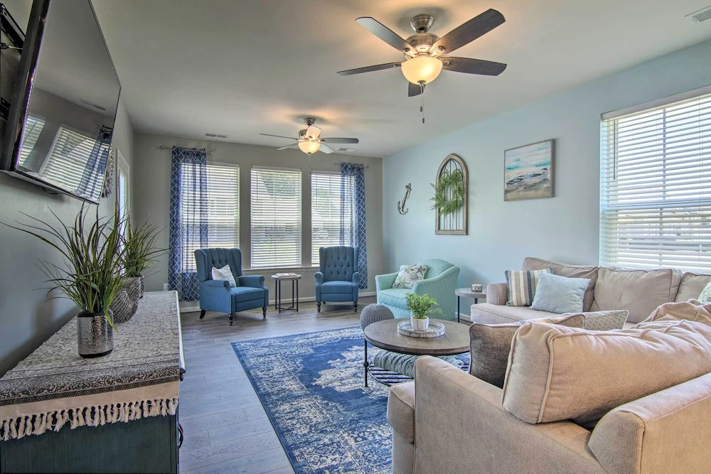 5 Mi to Bethany Beach Boardwalk: Home w/ Patio!
