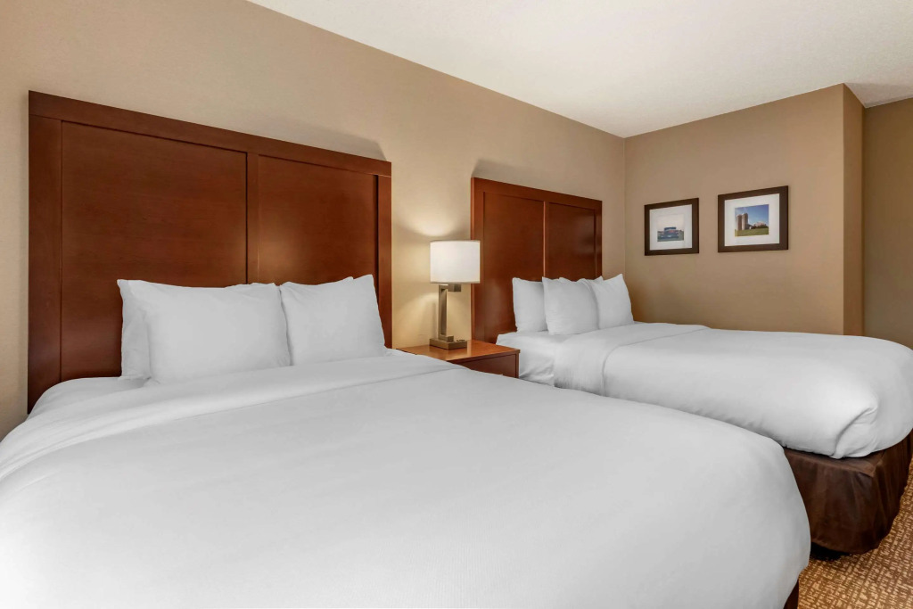 Comfort Inn PA Turnpike - 1-81