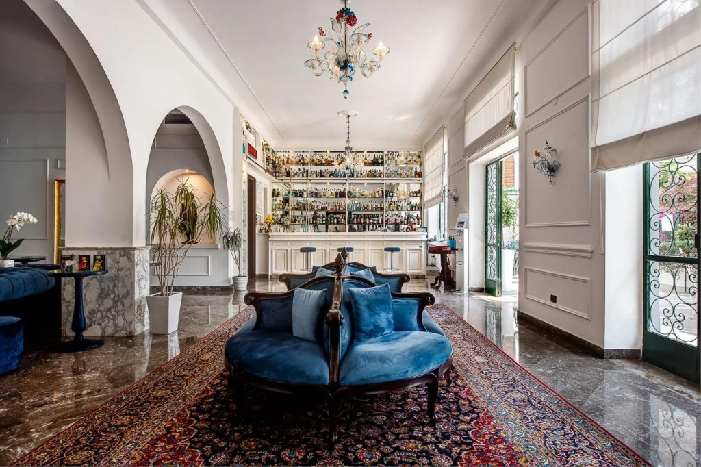 Majestic Palace Hotel