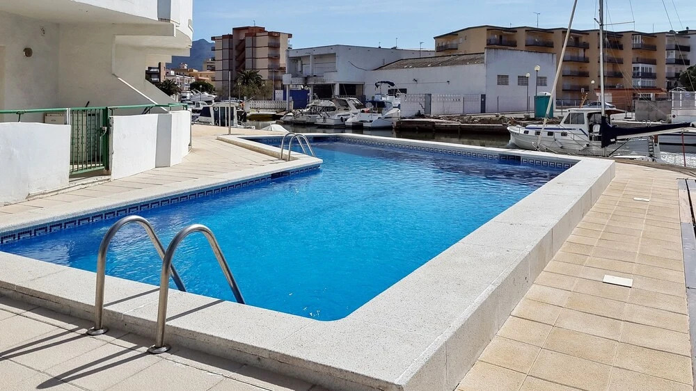 Apartment With 2 Bedrooms in Roses, With Pool Access and Balcony - 1 k