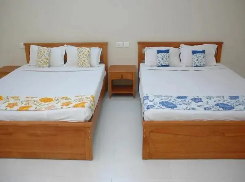 The Palm Service Apartment
