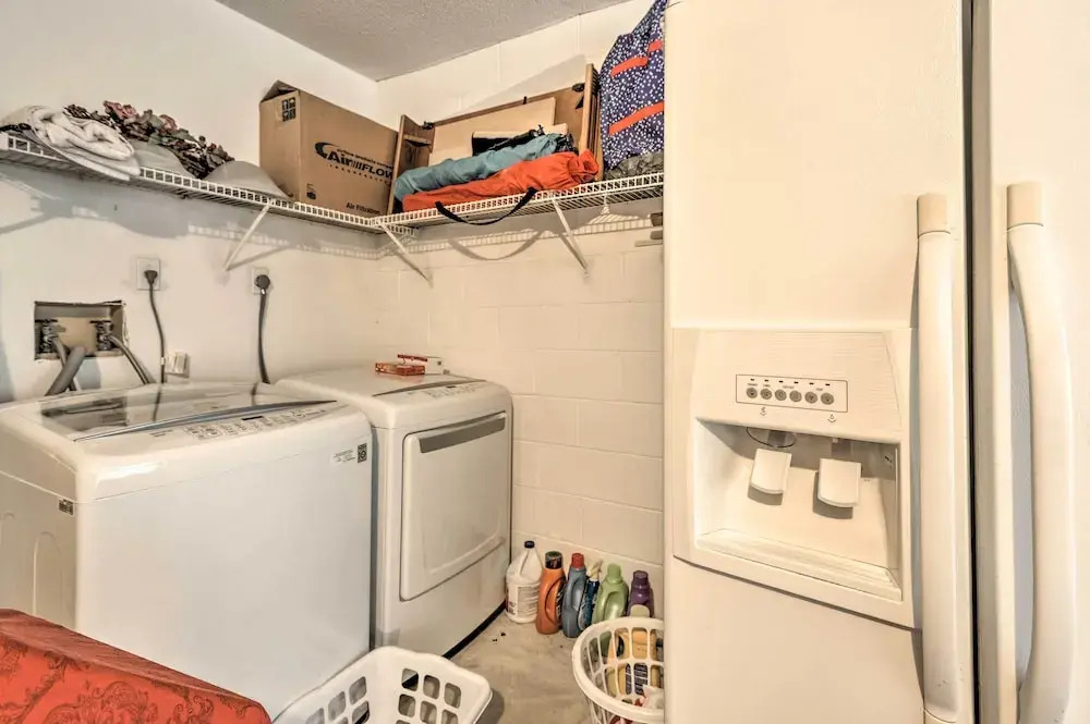 Pet-friendly Flagler Beach Home w/ Yard Near Beach