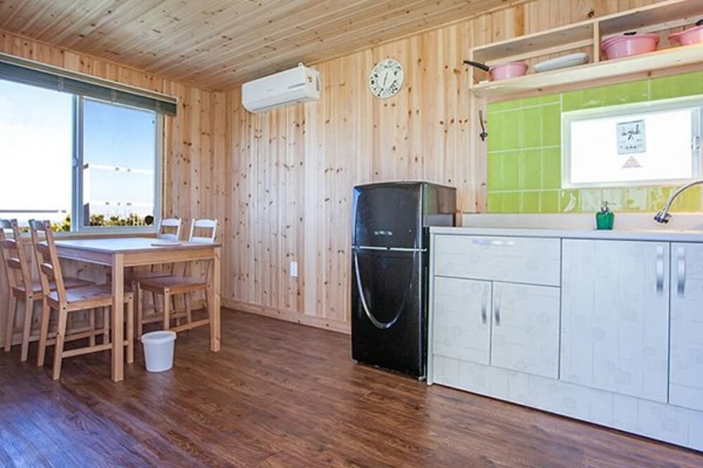 Jeju Sandy Pet Pension & Guesthouse