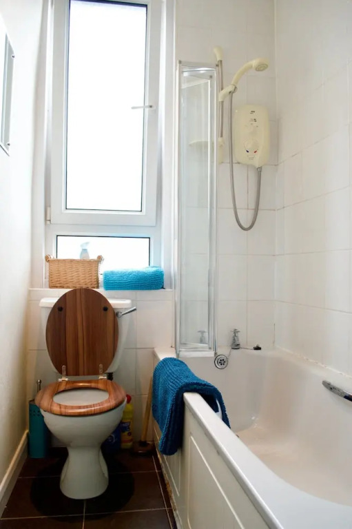 1 Bedroom Flat Near Dalry Area