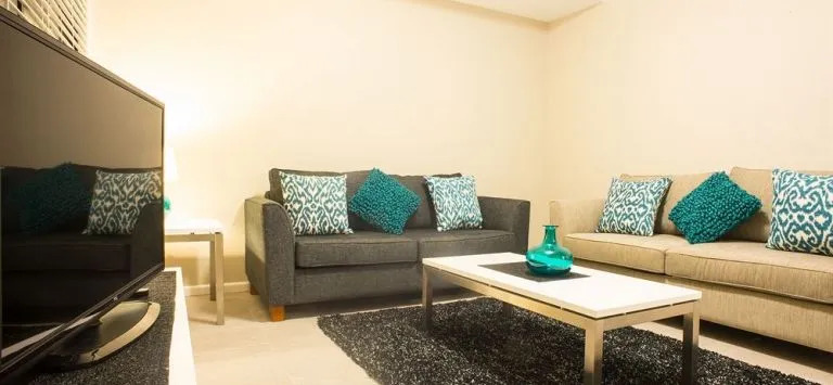 Amaaze Airport Apartments