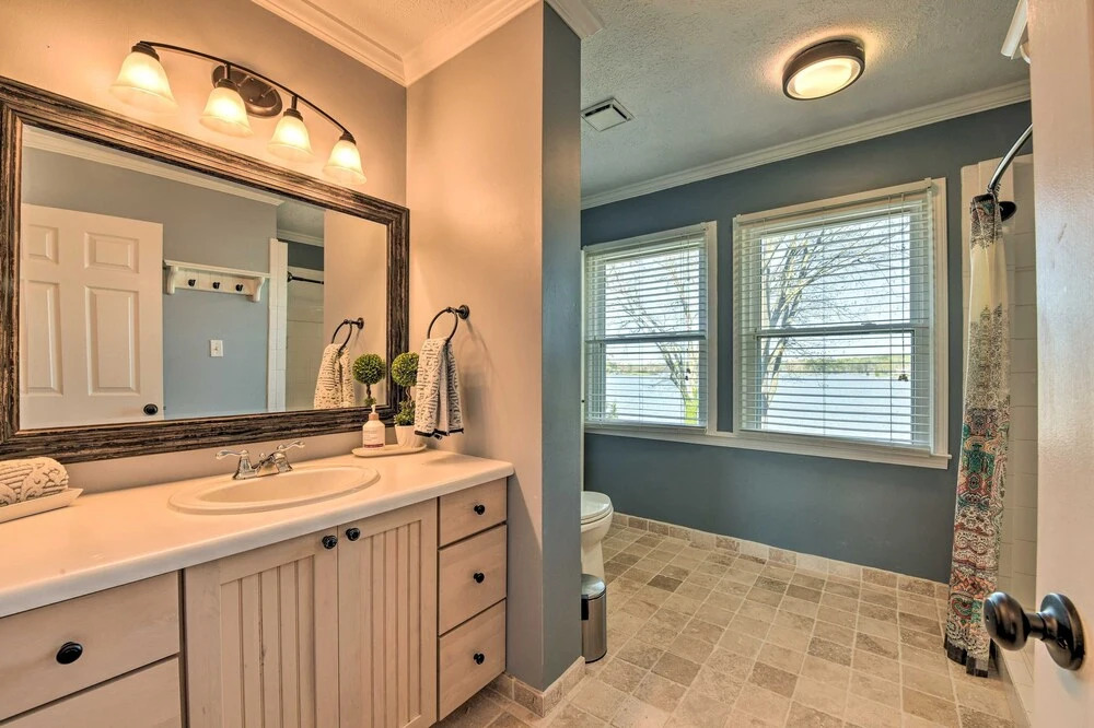 Riviera Paradise W/ Private Dock! 4 Bedroom Home by RedAwning