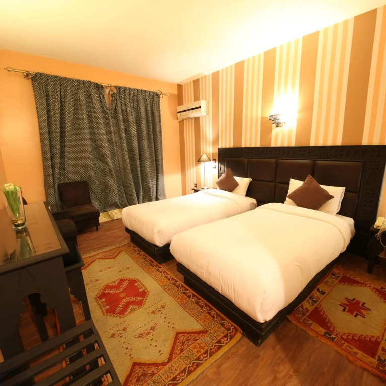 Hotel Akouas