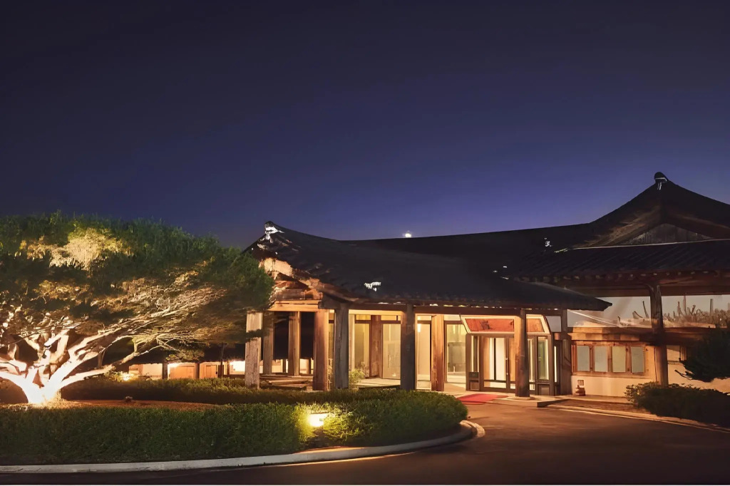 Gyeongju Ragung Hotel