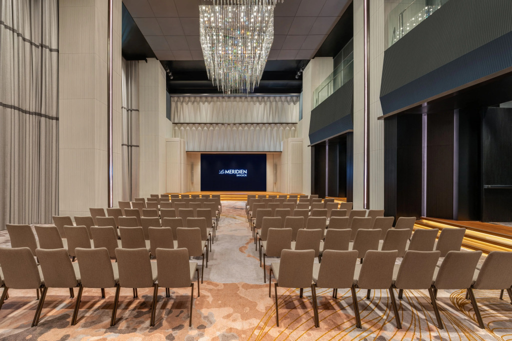 Le Meridien Bangkok