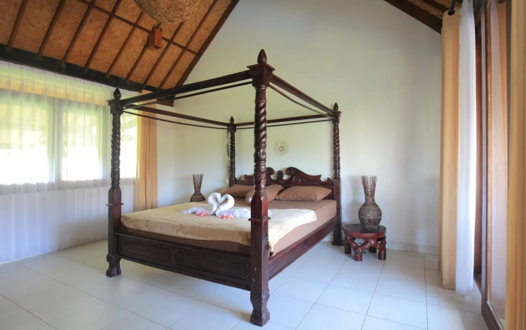 Black Pearl Hostel
