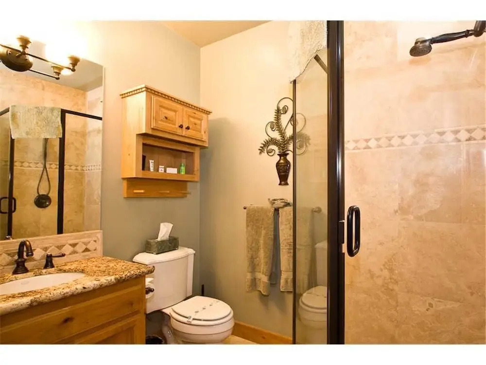 Clement Lodge 5 Bedrooms 3 Bathrooms Home