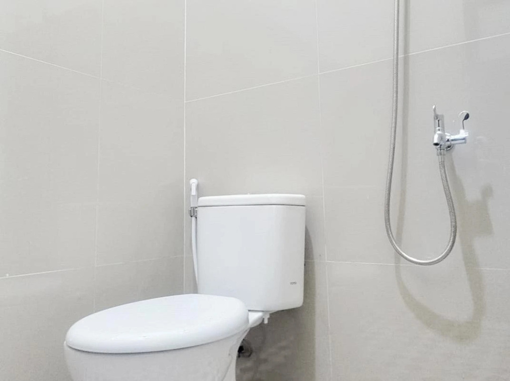Grand Kencana Guesthouse Syariah near Wisata Bahari Lamongan