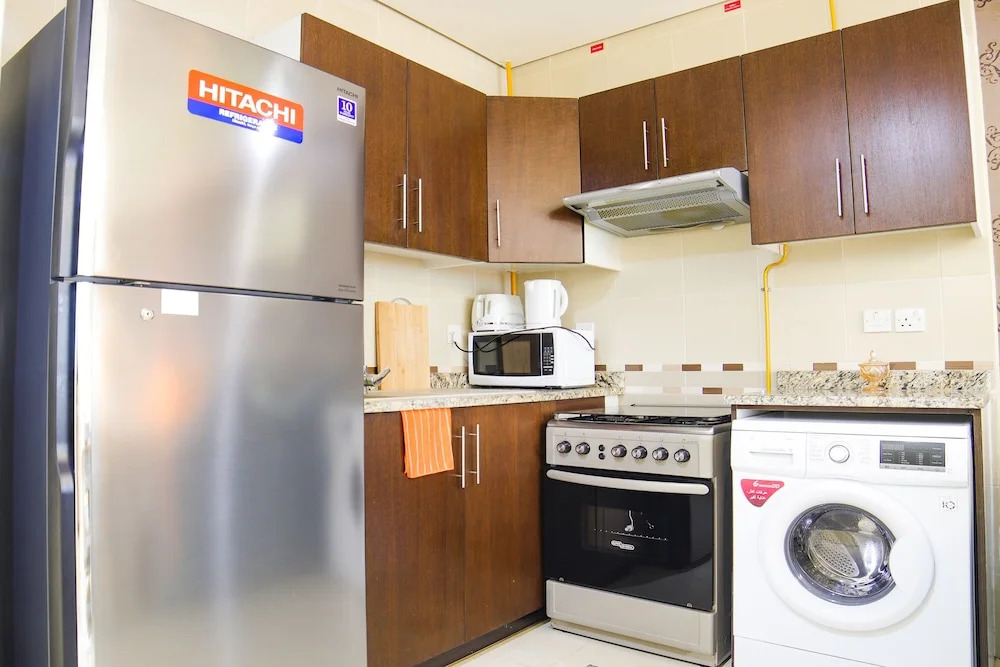 Studio Apartment in Hercules Tower