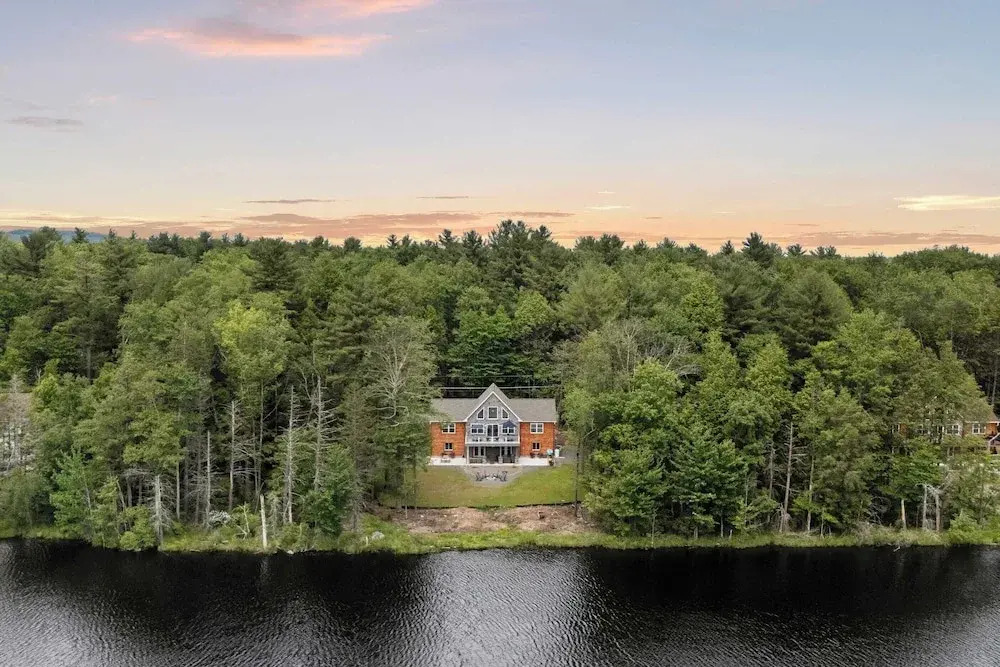 Nittany Cabin by Avantstay Lakefront, View, Firepit